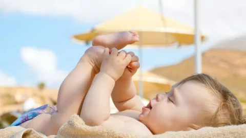 Kulit Bayi Begitu Halus dan Lembut, Begini Penjelasannya - GenPI.co
