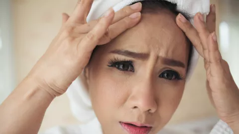 Ladies, Tiga Kebiasaan Ini Bikin Bekas Jerawat Makin Gawat - GenPI.co