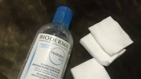 Bioderma Hydrabio Micellar Water: Jago Mengatasi Kulit Dehidrasi - GenPI.co