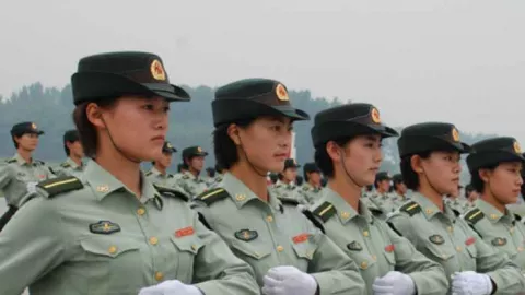 Militer China Disuntik Vaksin Corona, Hasilnya… - GenPI.co