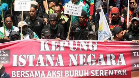Ngeri! Hari Ini Ribuan Buruh Akan Kepung Istana Presiden - GenPI.co