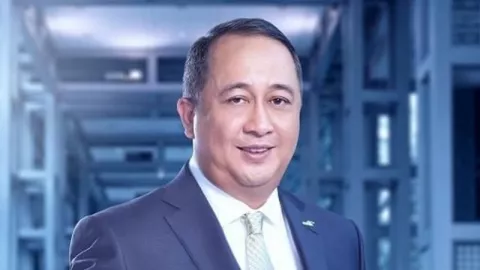 Profil Royke Tumilaar, Dirut Bank Mandiri yang Baru - GenPI.co