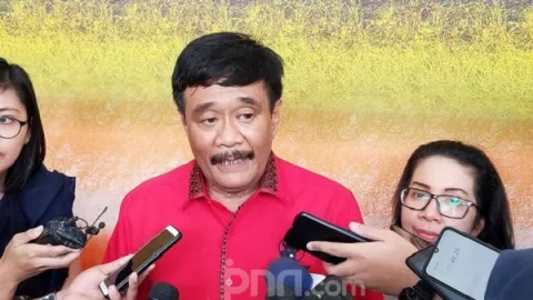 PDIP Solo Memanas, Gibran Belum Diputuskan Jadi Calon Wali Kota - GenPI.co