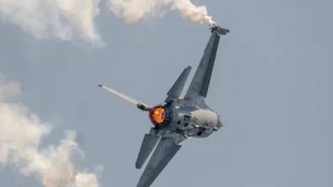 Belum Perang Terbuka, F-16 Taiwan Sudah Jatuh - GenPI.co
