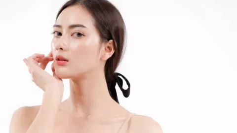 3 Kiat Membuat Wajah Glass Skin Ala Korea, Simak yuk - GenPI.co