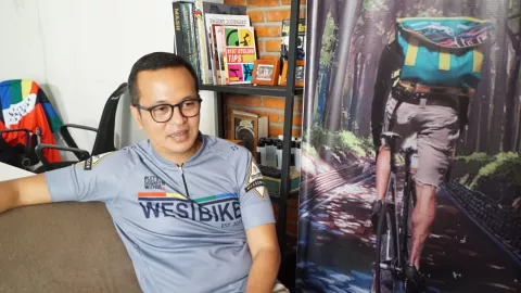 Sukses Berbisnis Kurir Sepeda, Hendi Raup Omzet Rp 300 Juta/Bulan - GenPI.co