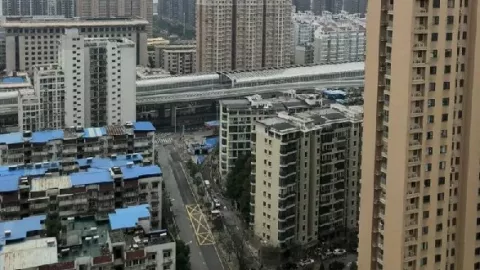 Situasi China Mencekam, Foto Suasana Kota Mati Tampak di Hubei - GenPI.co