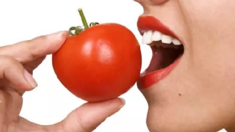 Campuran Tomat dan Kentang Bisa Membuat Wanita Ketagihan - GenPI.co