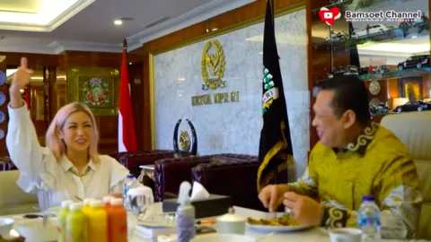 Jessica Iskandar Adu Gombal dengan Ketua MPR, Siapa Lebih Jago? - GenPI.co