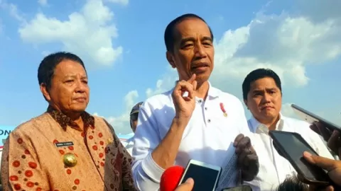Presiden Jokowi Bangga: Alhamdulillah, Ini Jalan Tol Pertama... - GenPI.co