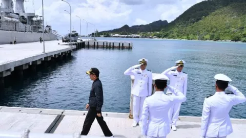 Duh Gusti... Kapal China Berseliweran Lagi di Laut Natuna - GenPI.co
