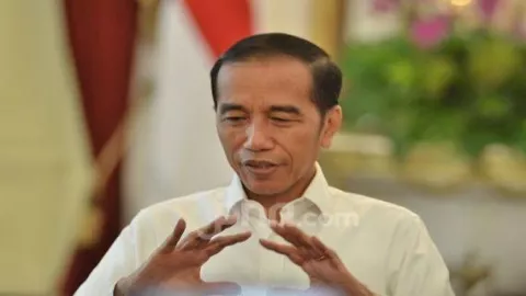Jokowi Salahkan Hoaks, 3 Kepala Daerah Minta Keluarkan Perppu - GenPI.co
