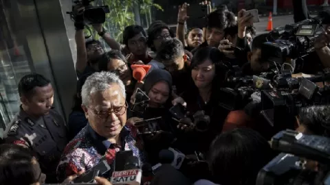 Wow... KPK Periksa Ketua KPU Arief Budiman  - GenPI.co