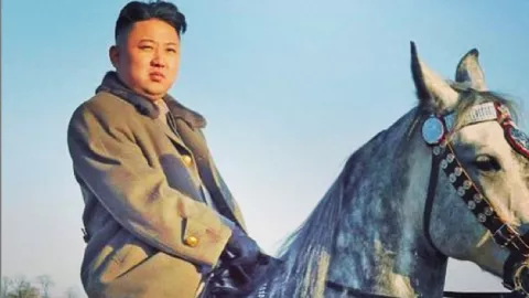 Pantas Kim Jong Un Sangat Ditakuti, Magic-nya Seperti Ini - GenPI.co