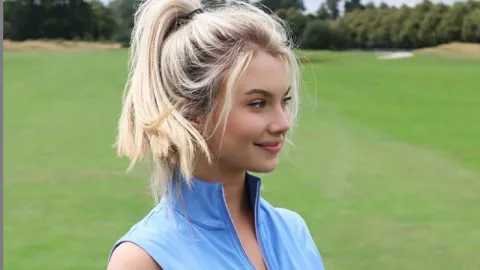 Bidadari Golf Ini Seksi Banget, Jantung Bergetar Melihatnya - GenPI.co