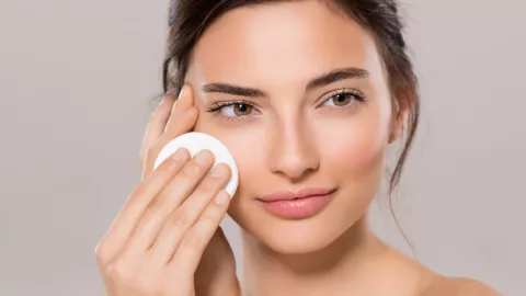 Produk Skin Care ini Manfaatnya Maksimal Jika Disimpan di Kulkas - GenPI.co