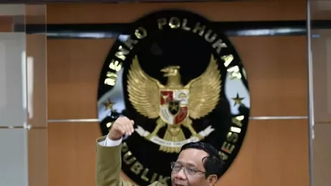 Parpol Tertuduh Maraknya Korupsi, Padahal Politisinya Serakah - GenPI.co