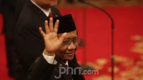Habib Rizieq Bongkar Penghasut Kerumunan, Mahfud MD Terpojok - GenPI.co