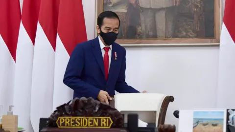 Jokowi Minta Kritikan, PKS tetiba Teriak Soal UU ITE - GenPI.co