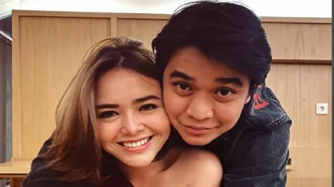 Astaga, Ini Alasan Amanda Manopo Menghapus Foto Billy di IG - GenPI.co