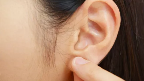 Hati-hati! Jerawat di Telinga Tandakan Penyakit Mematikan - GenPI.co