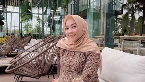 Kisah Sukses Raisa Azmi: Modal Rp 700 Ribu, Omzet Rp 1,5 Miliar - GenPI.co