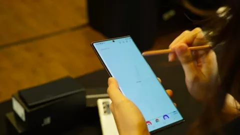 Performa Canggih Samsung Galaxy Note20 dengan 3 Hidden Features - GenPI.co