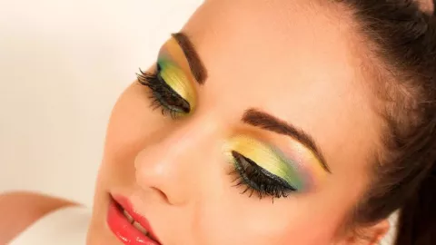 Makeup Lokal Ajaib! Harga Murah, Tampilan Jadi Mahal   - GenPI.co