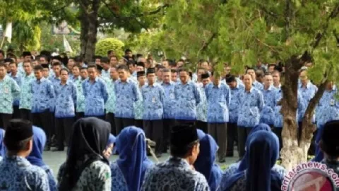 PNS, TNI, Polri Dapat Rezeki Nomplok, Ini Kata Ibu Menteri... - GenPI.co
