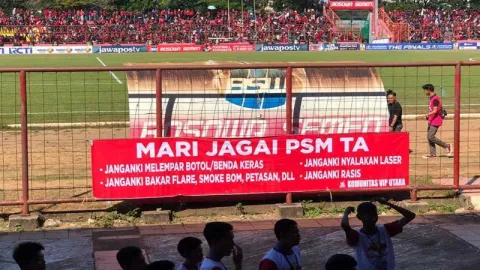 Suporter PSM Makassar Padati Stadion Andi Mattalatta - GenPI.co
