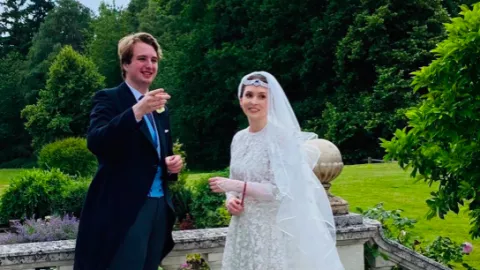 Pernikahan Putri Yordania Jadi Royal Wedding Pertama Saat Pandemi - GenPI.co