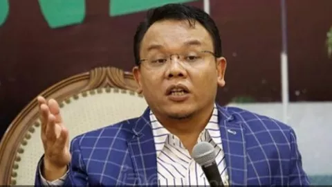 Faldo Maldini Pindah ke PSI? Begini Respons Pengurus DPP PAN - GenPI.co