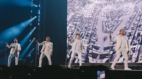 Westlife Tampil Malam Ini 6 Agustus 2019,  Ini 3 Lagu Bocorannya! - GenPI.co