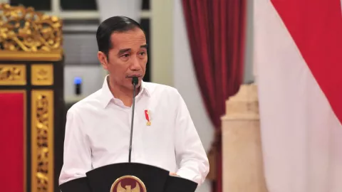 Jokowi Menikmati UU ITE Sebagai Alat Gebuk Oposisi - GenPI.co