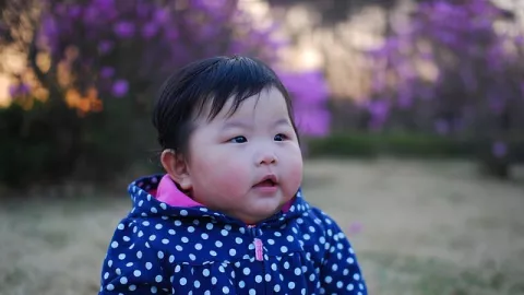 Inspirasi Nama Bayi Perempuan Populer dari Korea - GenPI.co
