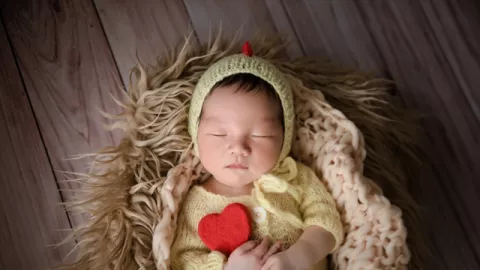 Pribadi Murah Hati, Inspirasi Nama Bayi Artinya Penuh Belas Kasih - GenPI.co