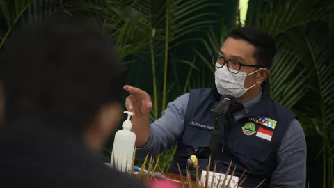 Ridwan Kamil Usul Vaksinasi Covid-19 dari Rumah ke Rumah - GenPI.co
