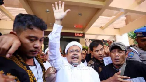 Sindiran Menohok ke Rizieq Akademisi Sebut Pasal 27 - GenPI.co