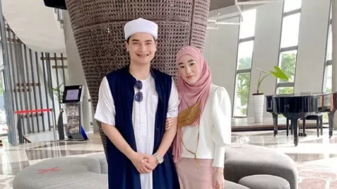 Larissa Chou Bongkar Perselingkuhan Alvin Putra Alm Arifin Ilham - GenPI.co