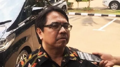 Akademisi UI Mendadak Beber Ustaz Adi Hidayat: Isi Dakwah Kacau.. - GenPI.co