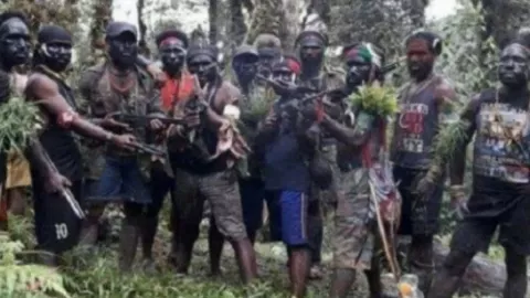 Ada Aliran Dana Desa ke KKB, Polda Papua Barat Langsung Bergerak - GenPI.co
