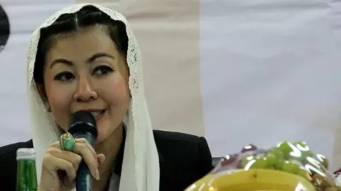 Wanita Emas Sebut Ridwan Kamil Tak Layak Jadi Capres, Telak! - GenPI.co