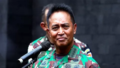 Anggota DPR Sorot Alutsista TNI, Jenderal Andika Perkasa Disebut - GenPI.co