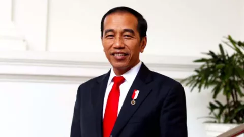 Aksi Keren Jokowi Diacungi Jempol Muhammadiyah, Top - GenPI.co
