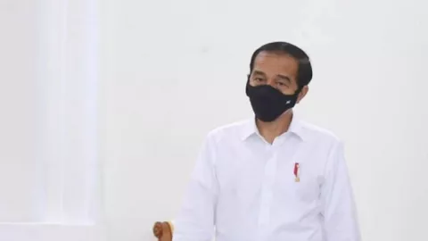 Menteri Yasonna Laoly Berduka, Jokowi Datang ke Rumah Duka - GenPI.co