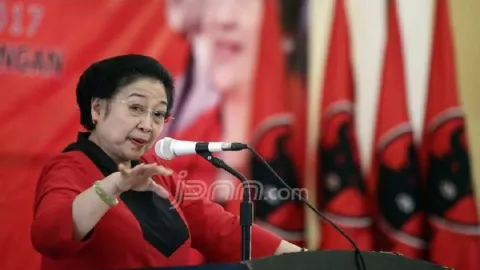 Soal Gelar Profesor Megawati, Pengamat: Demi Politik Prabowo - GenPI.co