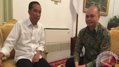 Sukarelawan Jokowi Seksi, Jadi Rebutan Capres - GenPI.co