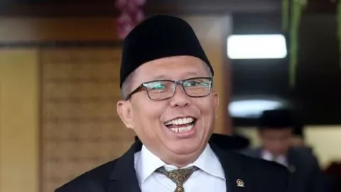 Anggota DPR RI Cecar Jaksa Agung Terkait Habib Rizieq, Astaga... - GenPI.co