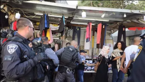 Pawai Bendera Belum Mulai, Bentrokan Sudah Pecah di Yerusalem - GenPI.co