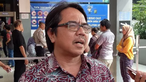 Ketua Umum KNPI Mendadak Bongkar Ade Armando, Seret Jokowi - GenPI.co